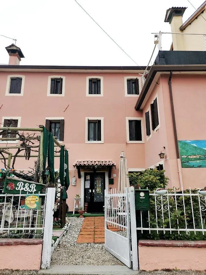 Art B&B La Casa Del Pittore Revine Lago 0*,  Italy