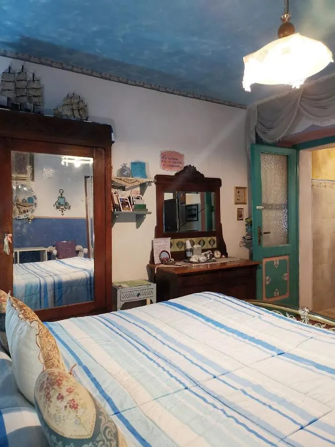 Bed & Breakfast Art B&B La Casa Del Pittore Revine Lago Italy