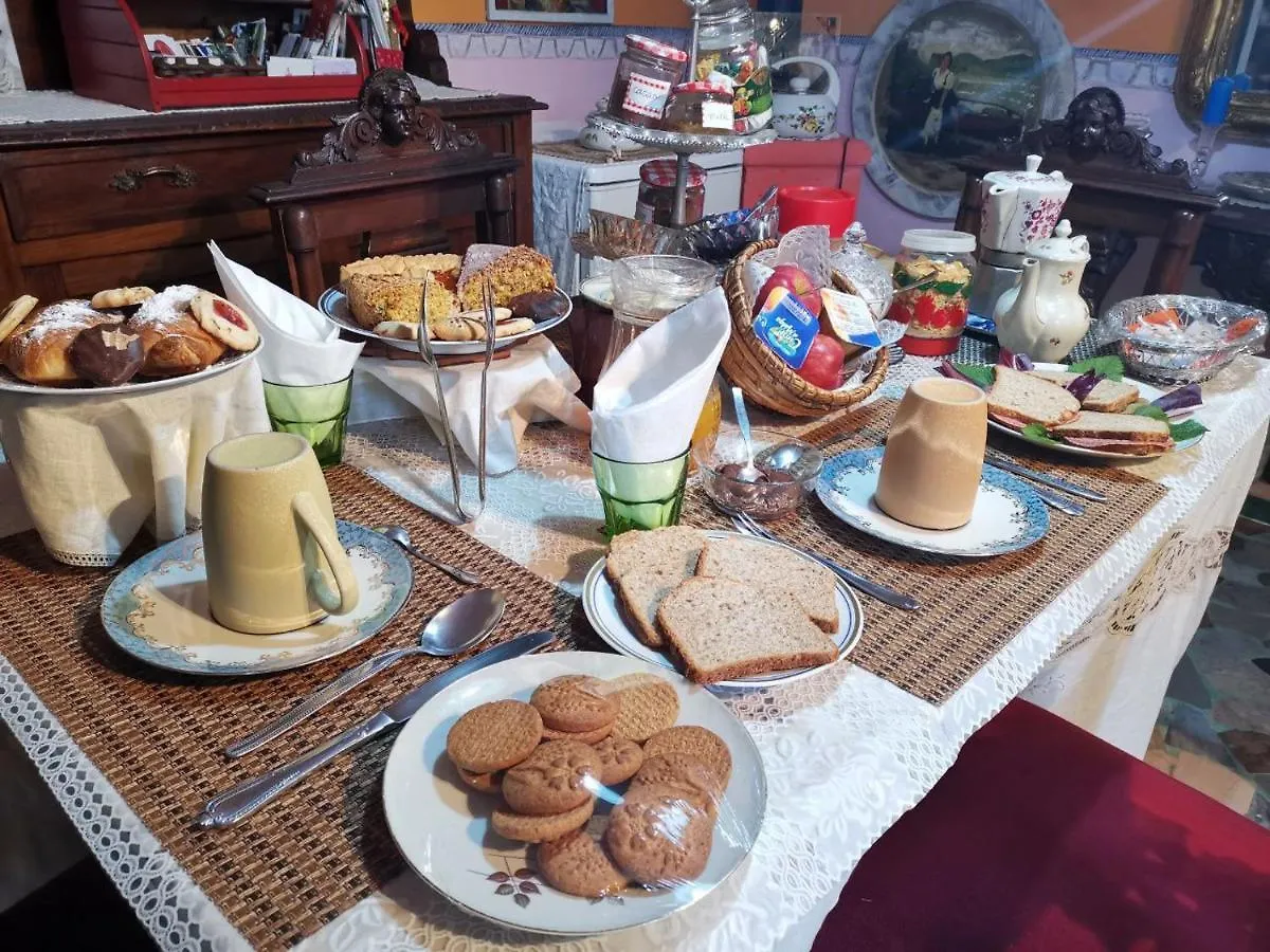 Bed & Breakfast Art B&B La Casa Del Pittore Revine Lago Italië