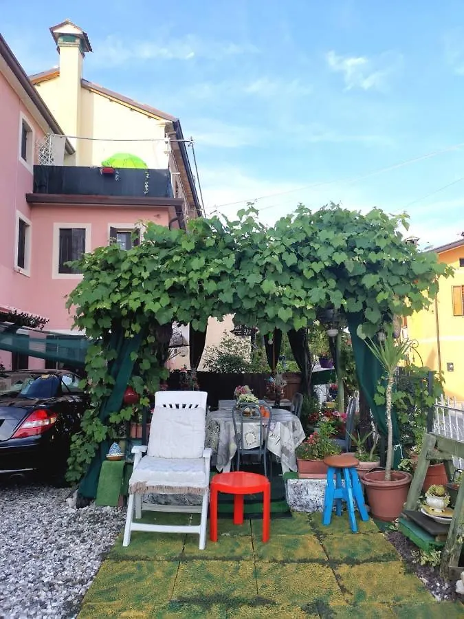 Art B&B La Casa Del Pittore Revine Lago