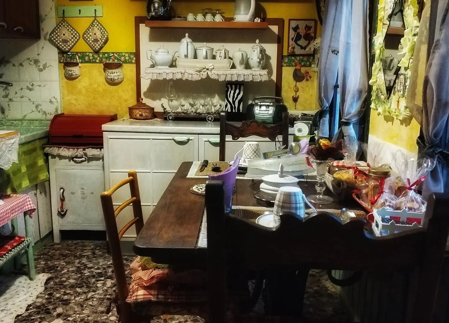 Art B&B La Casa Del Pittore Revine Lago Bed & Breakfast