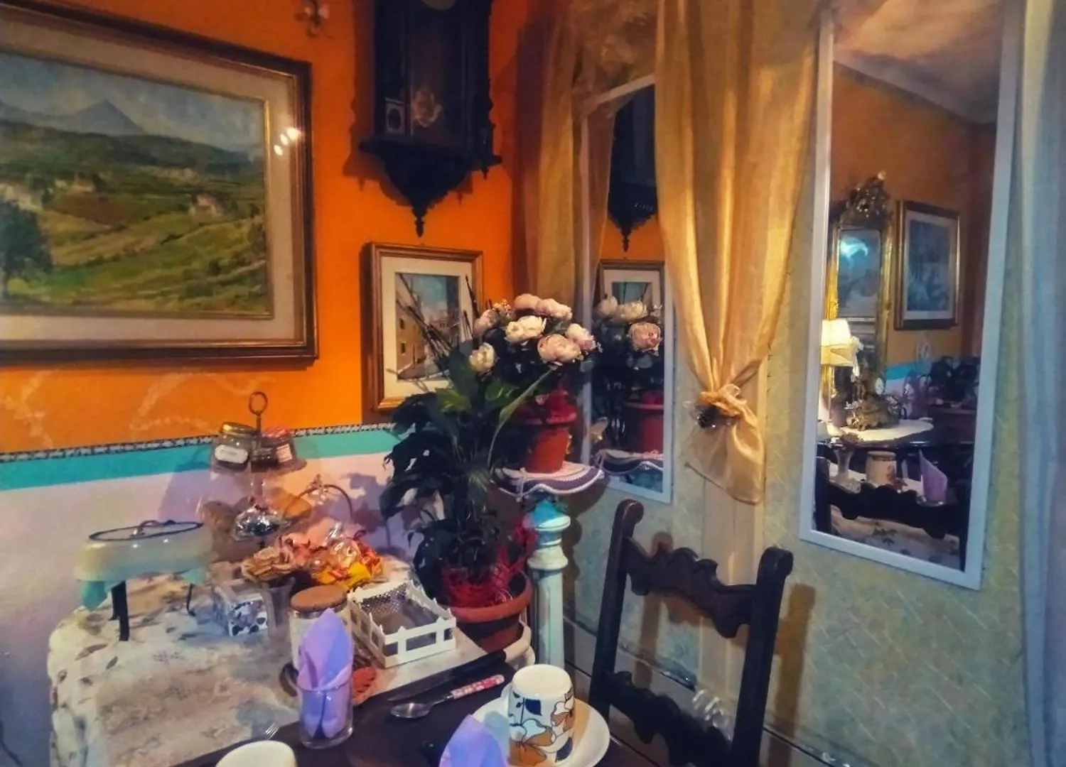 Art B&B La Casa Del Pittore Revine Lago