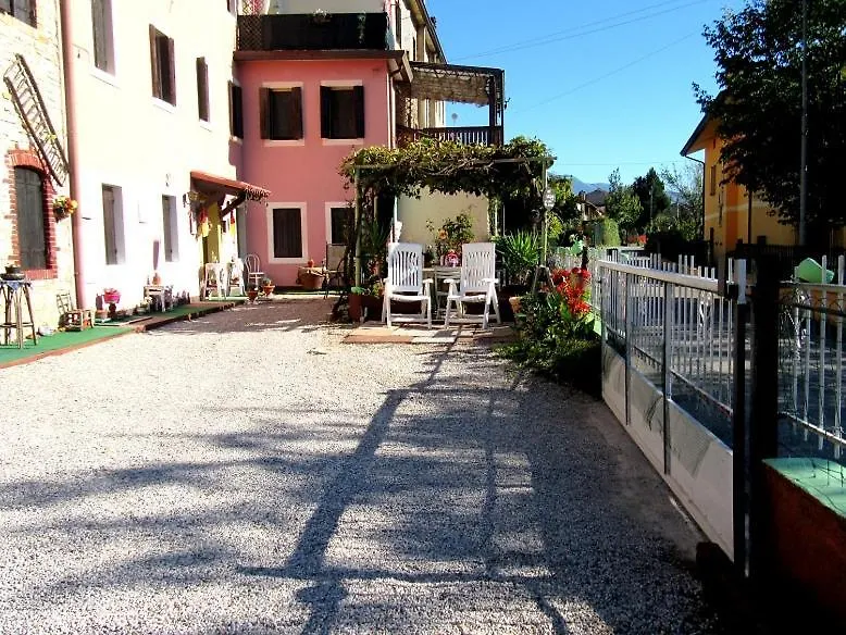 Art B&B La Casa Del Pittore Revine Lago 0*,  Italië