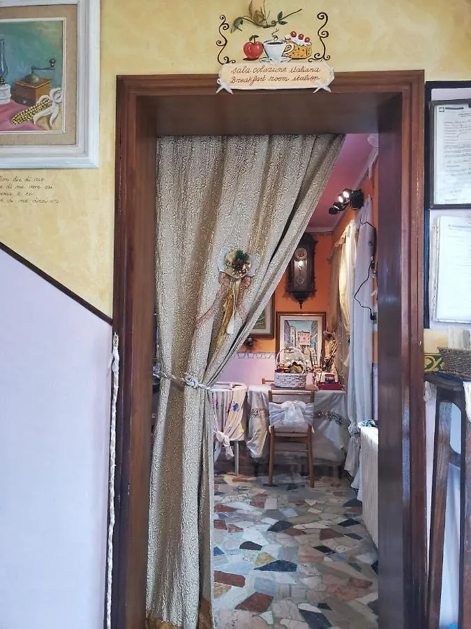 Art B&B La Casa Del Pittore Revine Lago Bed & Breakfast