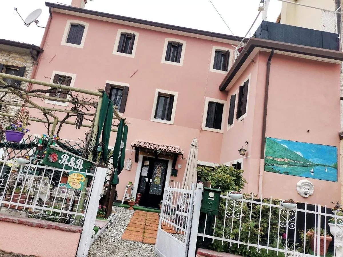 Art B&B La Casa Del Pittore Revine Lago
