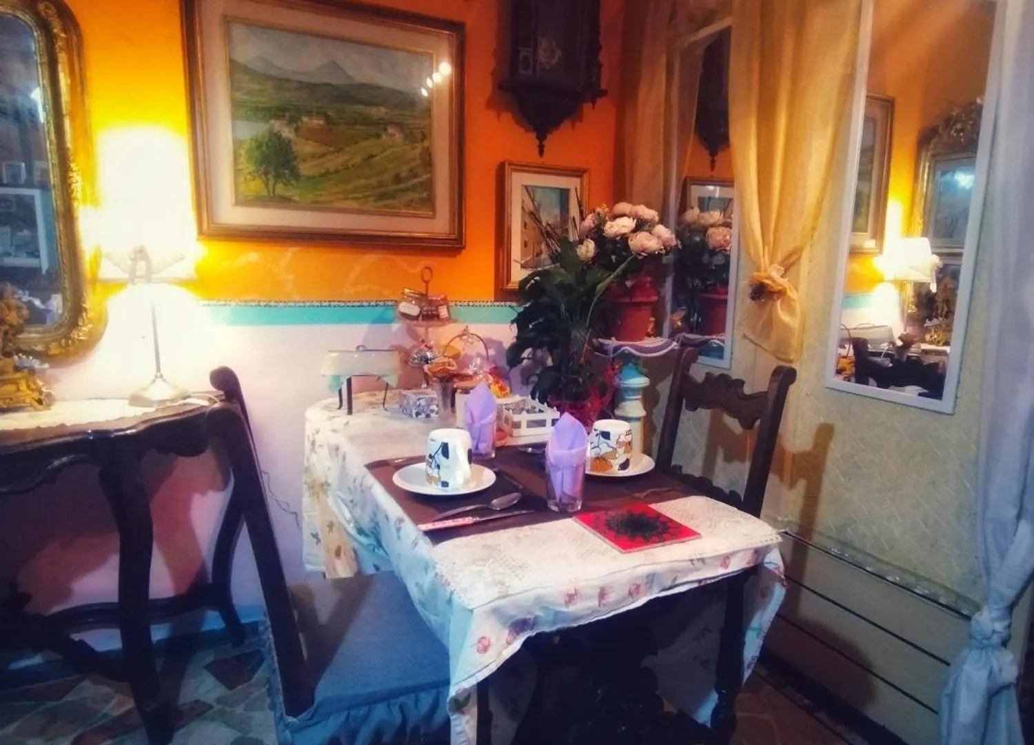 Art B&B La Casa Del Pittore Revine Lago